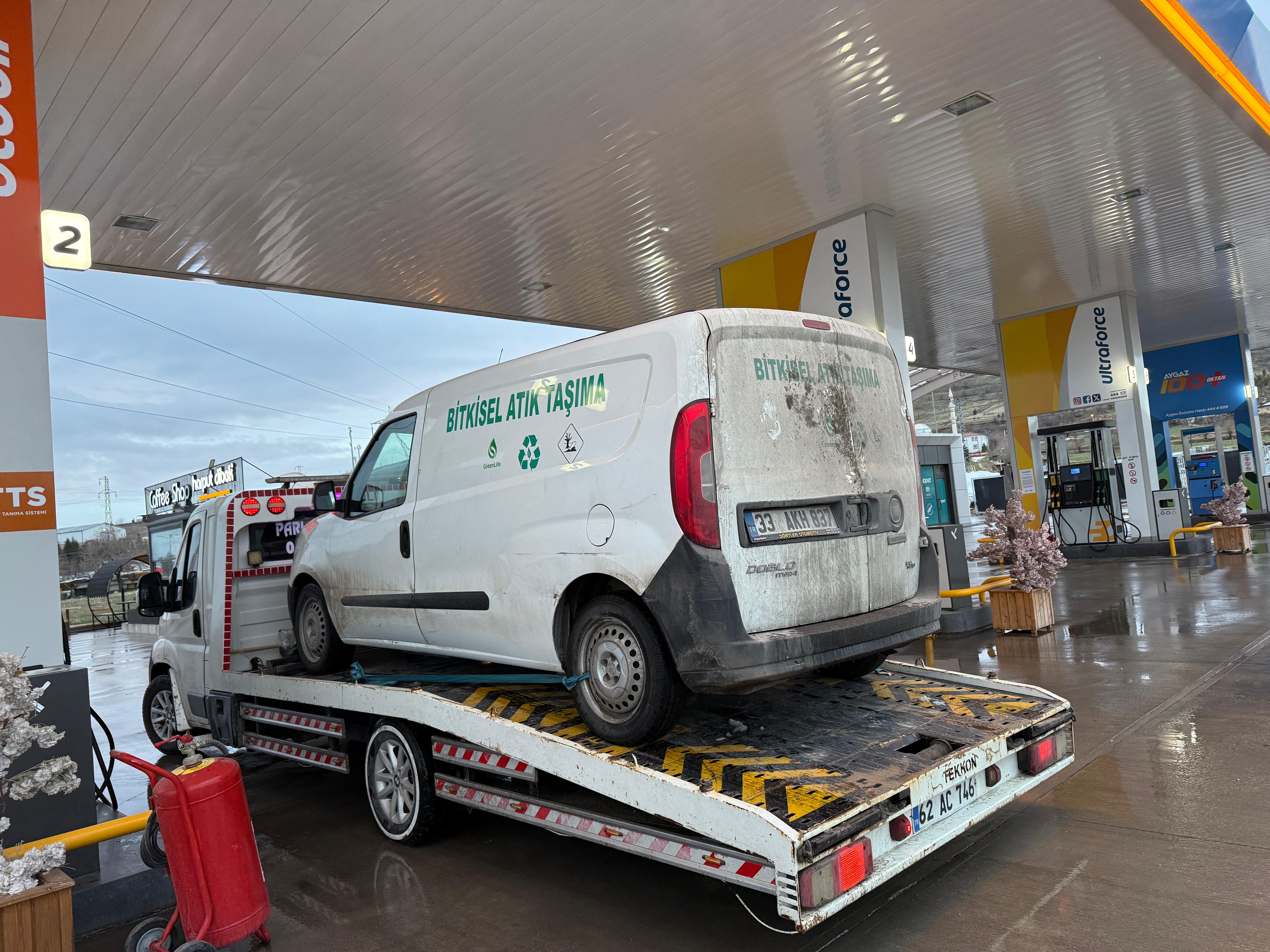 Parlakdemir Oto Çekici